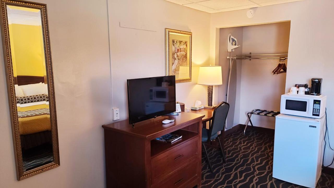 Hampton Inn Харисбърг Екстериор снимка